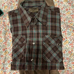 Men’s plaid cowboy shirt